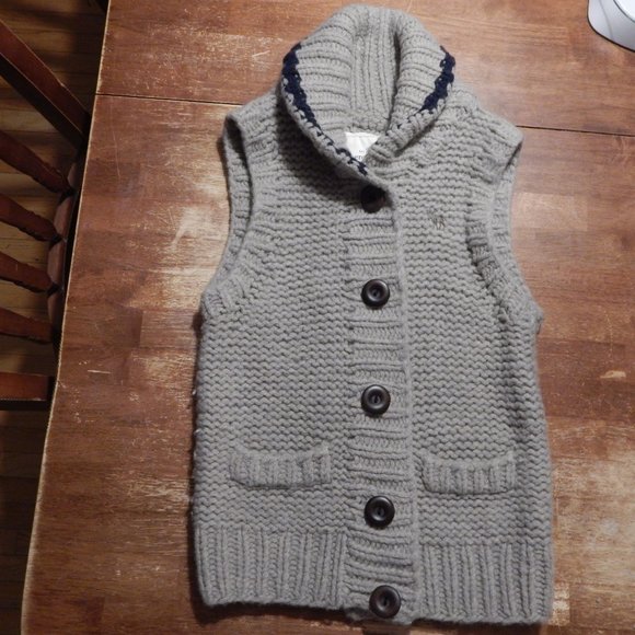 Abercrombie & Fitch Sweaters - Abercrombie and Fitch 100% wool Fair Isle Nordic Icelandic vest size Medium